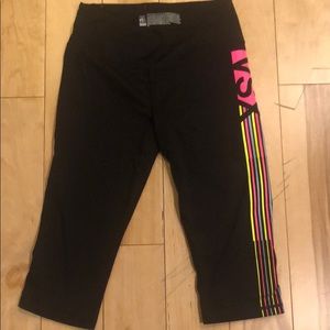 Victoria Secret cropped leggings